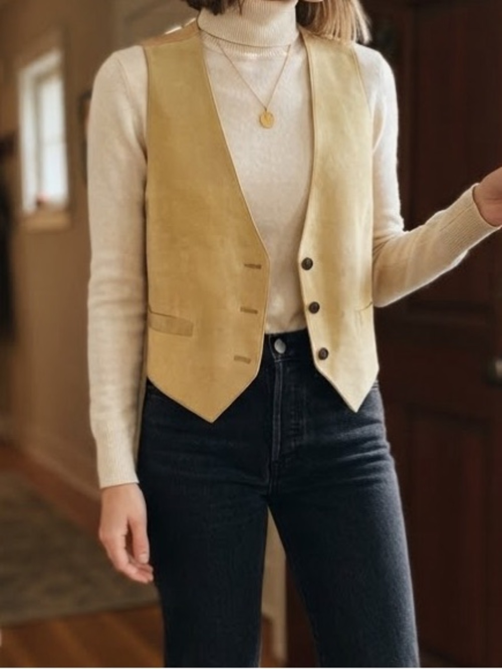Vintage Bushwacker Suede Vest – Size S (Neutral Tan / Gold)